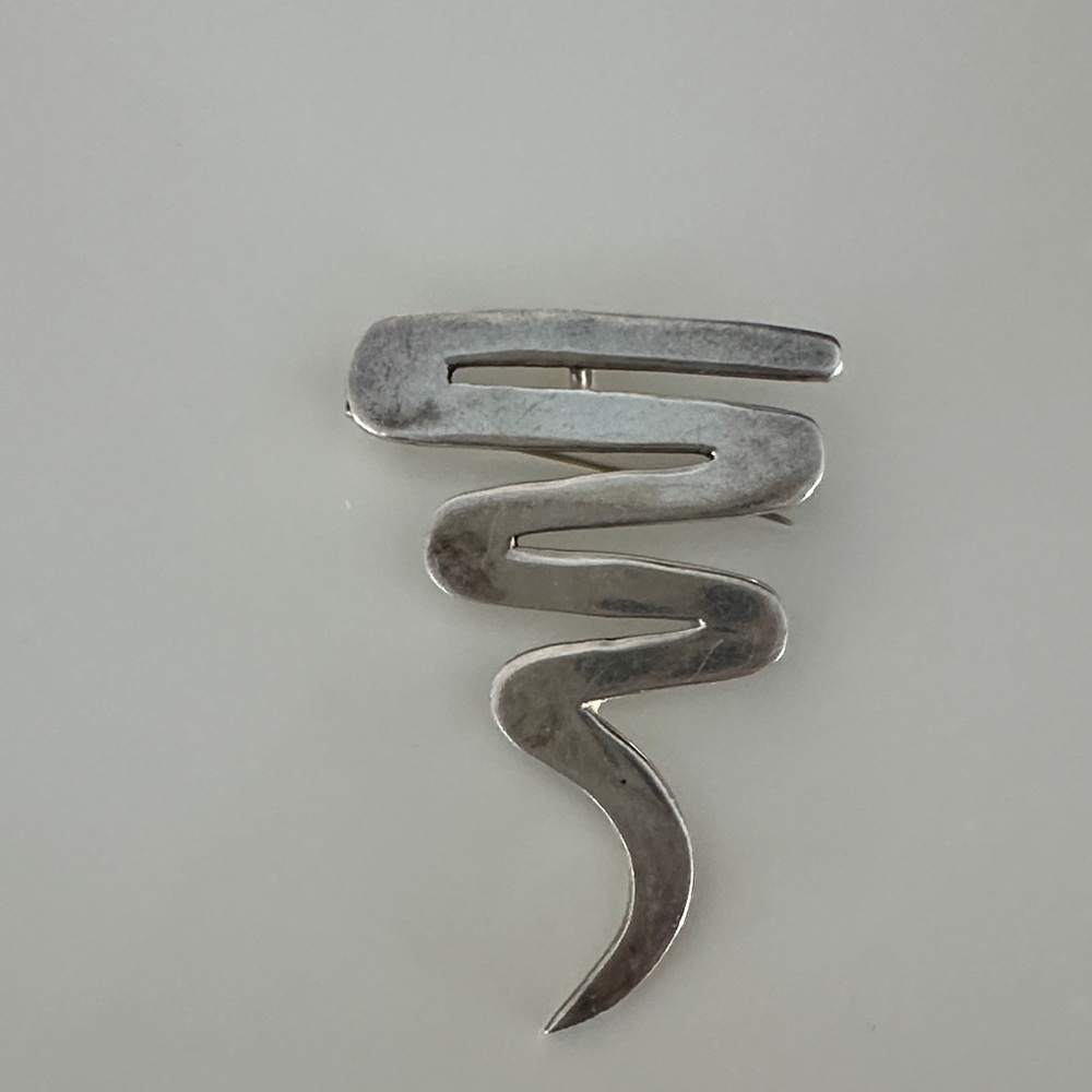 Silver Abstract Zigzag Brooch